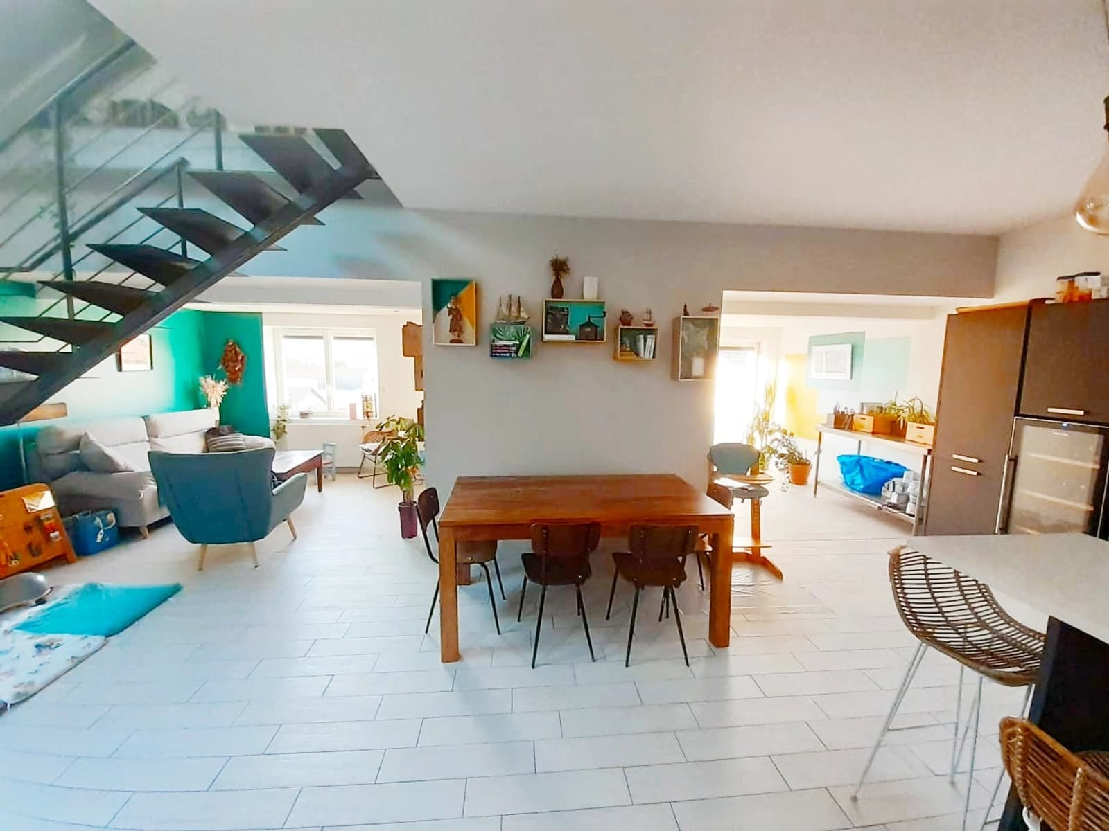 Maison avec vue dominante sur les paysages ardéchois