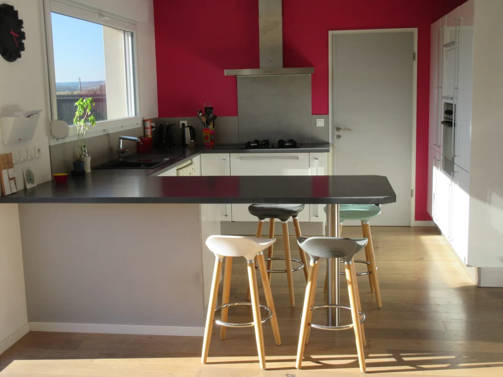 Kitchen in Bright house in the countryside 15 min from Metz - 1