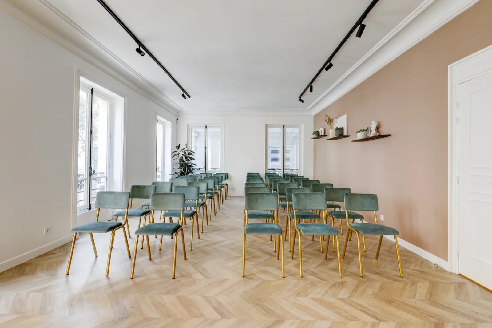 Espace L'Aparté Palestro: un lieu intimiste et raffiné - 0