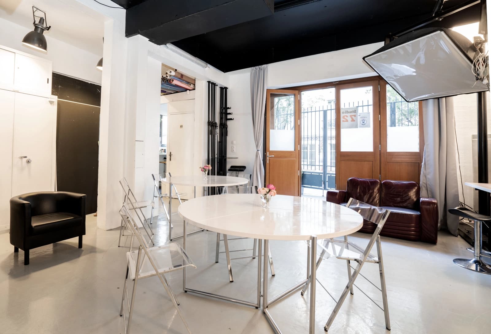Meeting room in Photography studio - 1