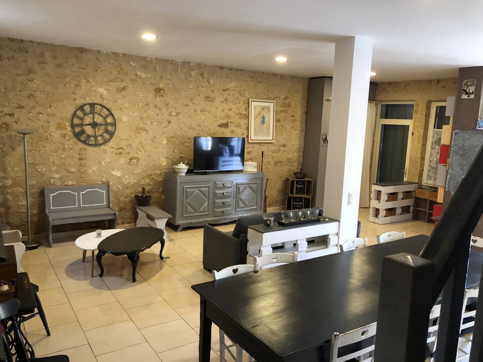 Salle de réunion dans Vaste demeure pour des moments de partage inoubliables - 1