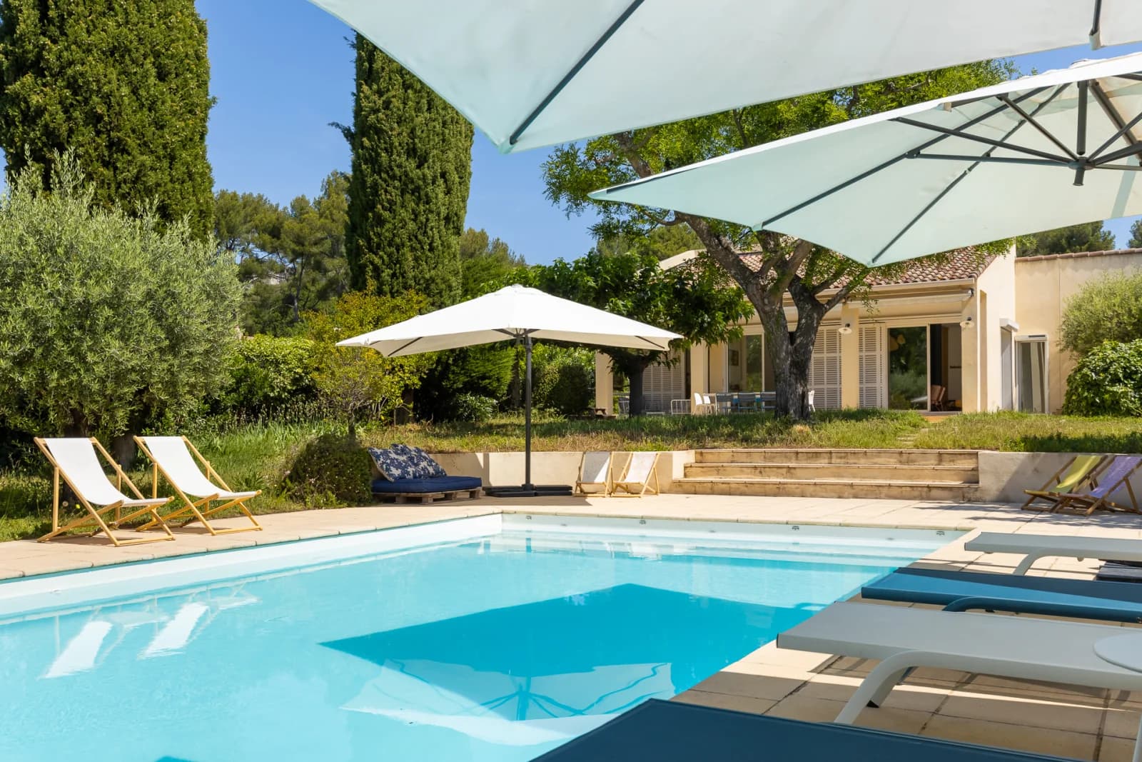 Espace Maison provençale au pied des collines ensoleillées - 3