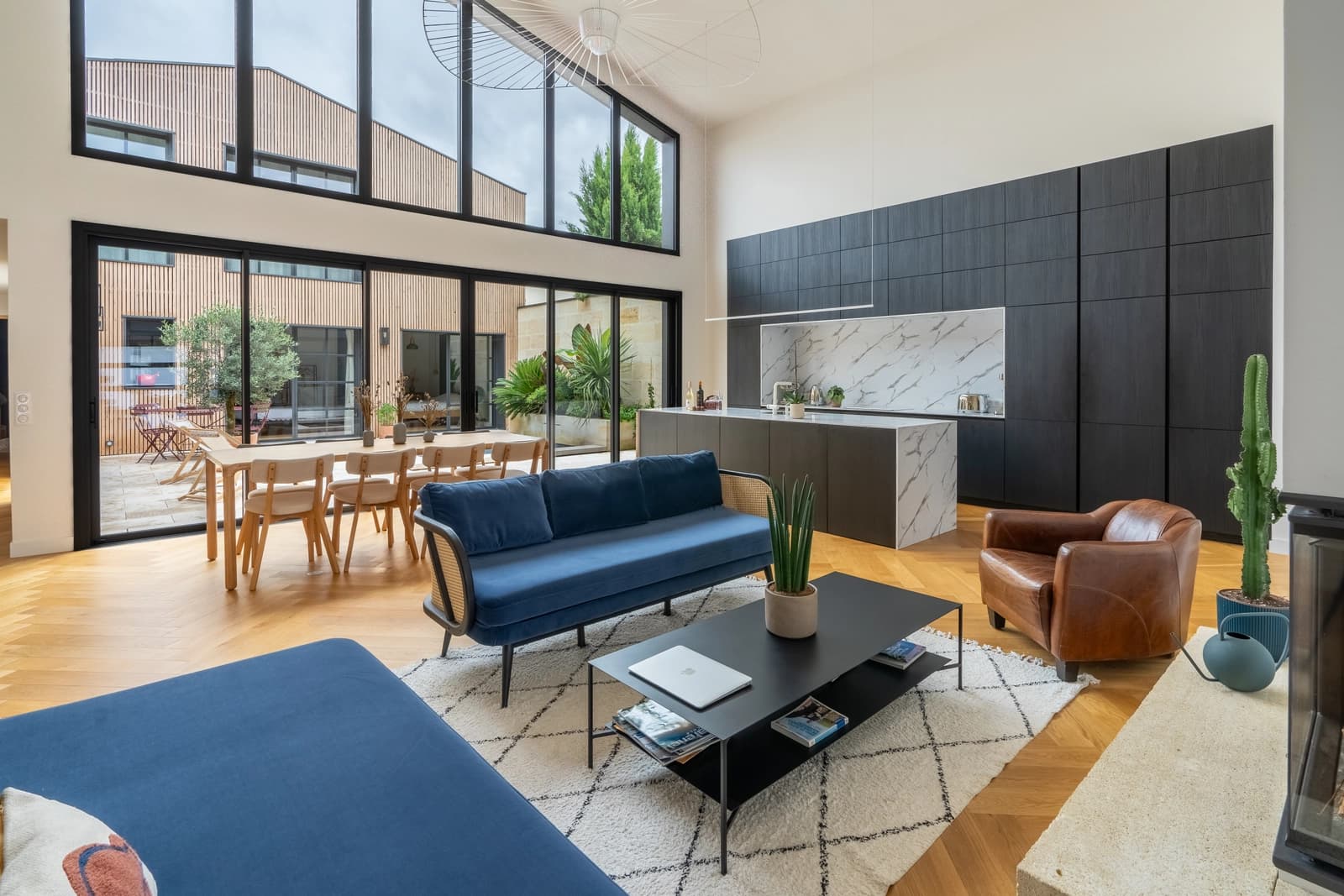 Demeure d'exception classée avec sa piscine privée