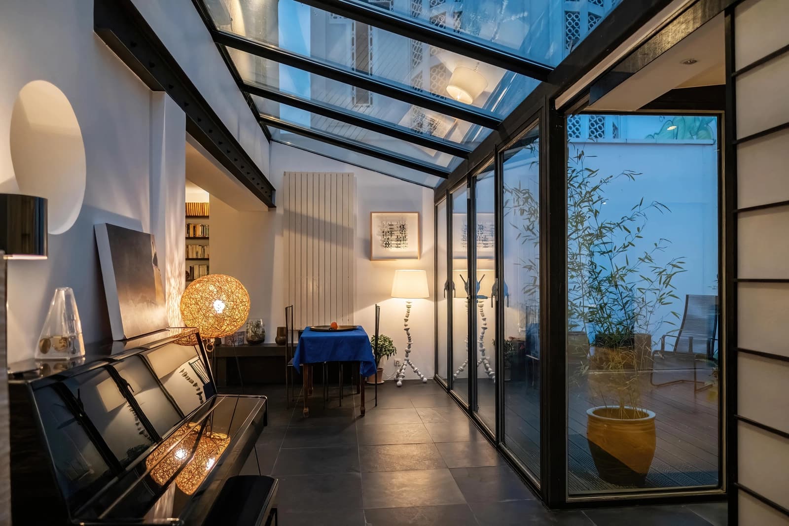 Living room in An architect-designed house with terrace in Paris - 0