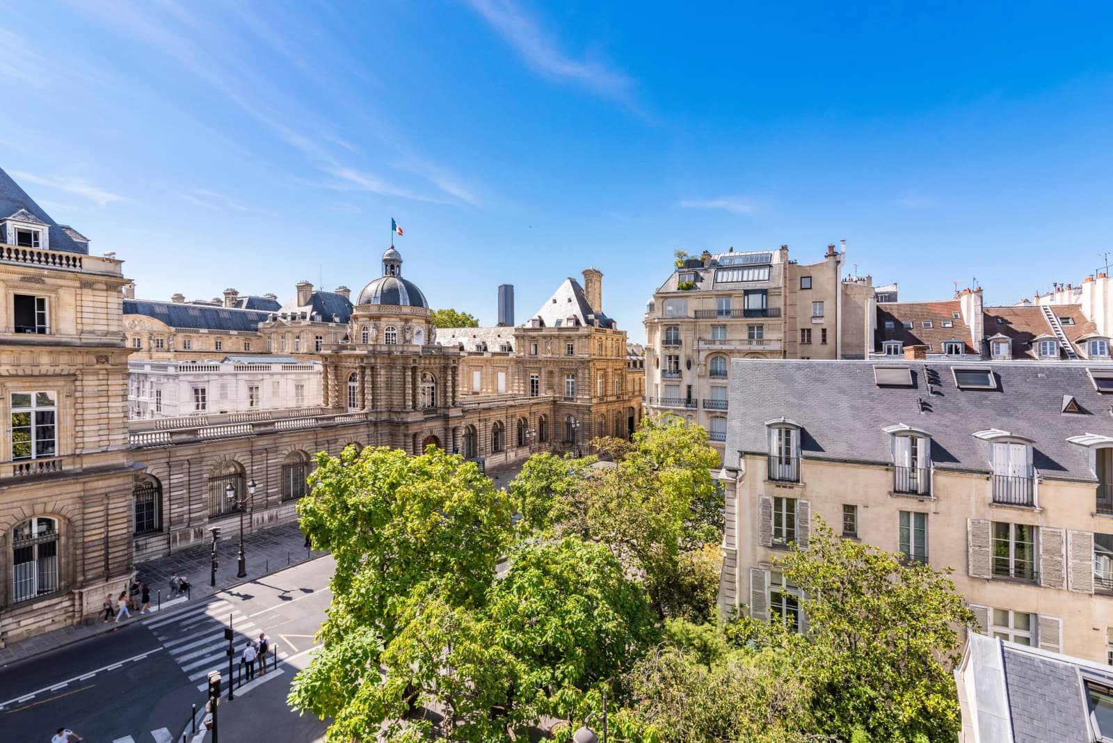 Salle de réunion dans Logement d'architecte avec une vue exceptionnelle - 1
