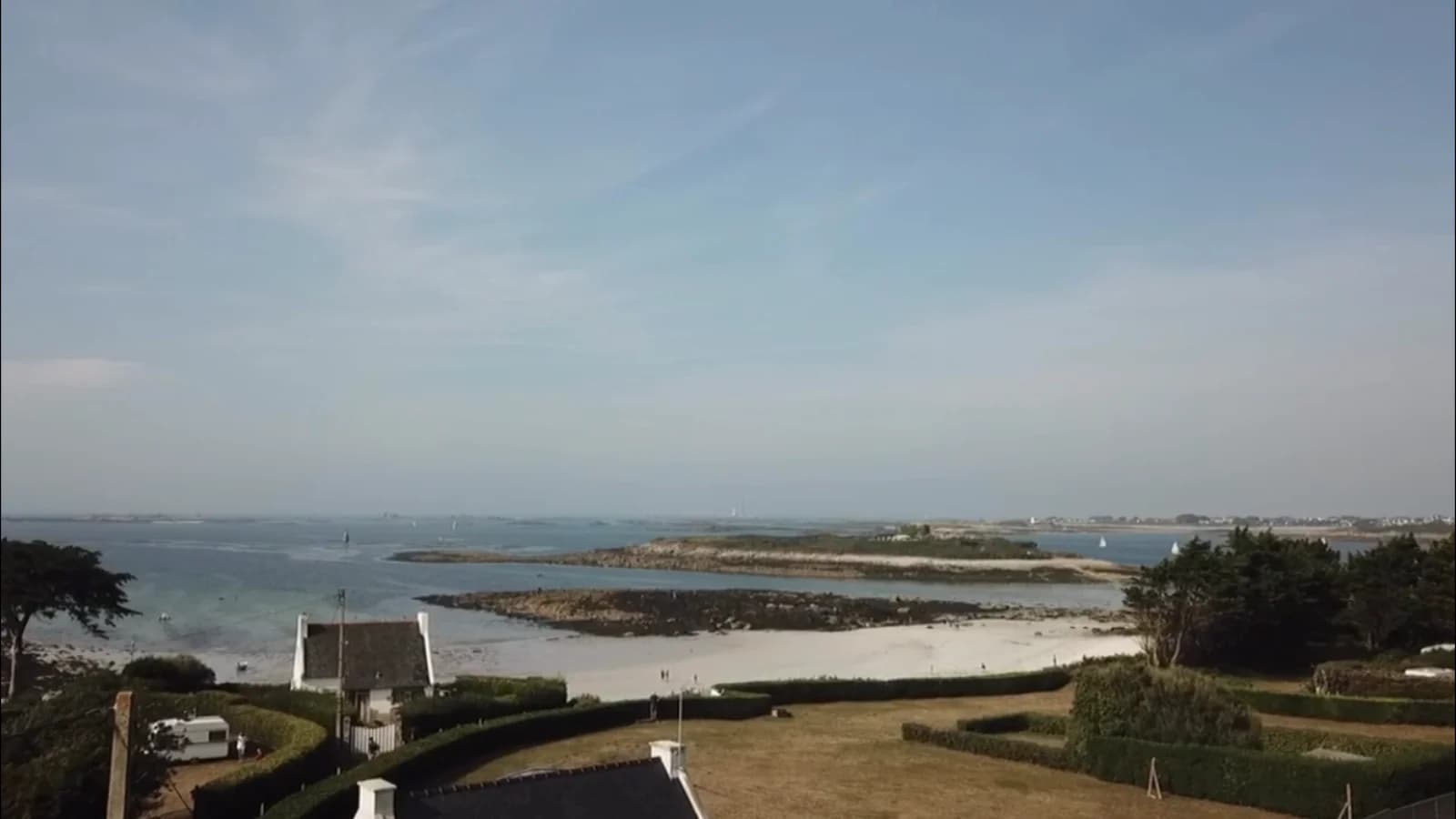 Salle de réunion dans La Californie s'invite en Bretagne: villa d'exception - 1