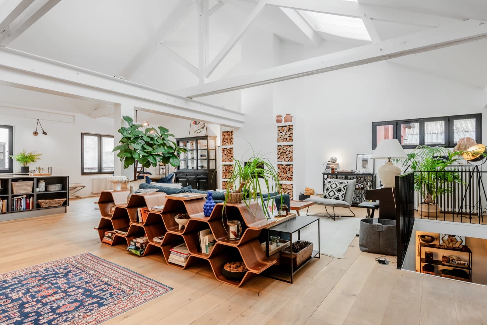 Space Loft with hanging garden - 0