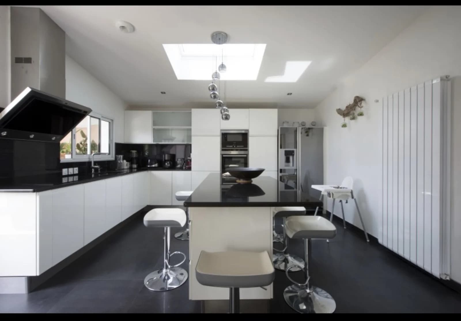 Salle de réunion dans Grande maison alliant confort et convivialité - 1