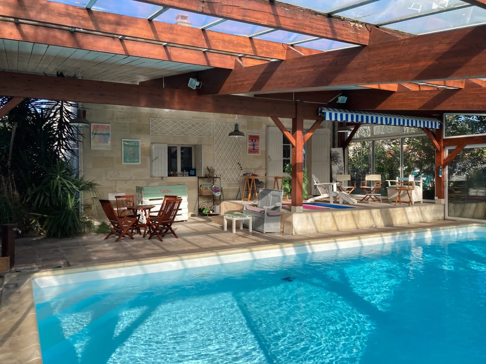 Espace La nature en ville : chartreuse avec grand jardin, piscine et pétanque - 3