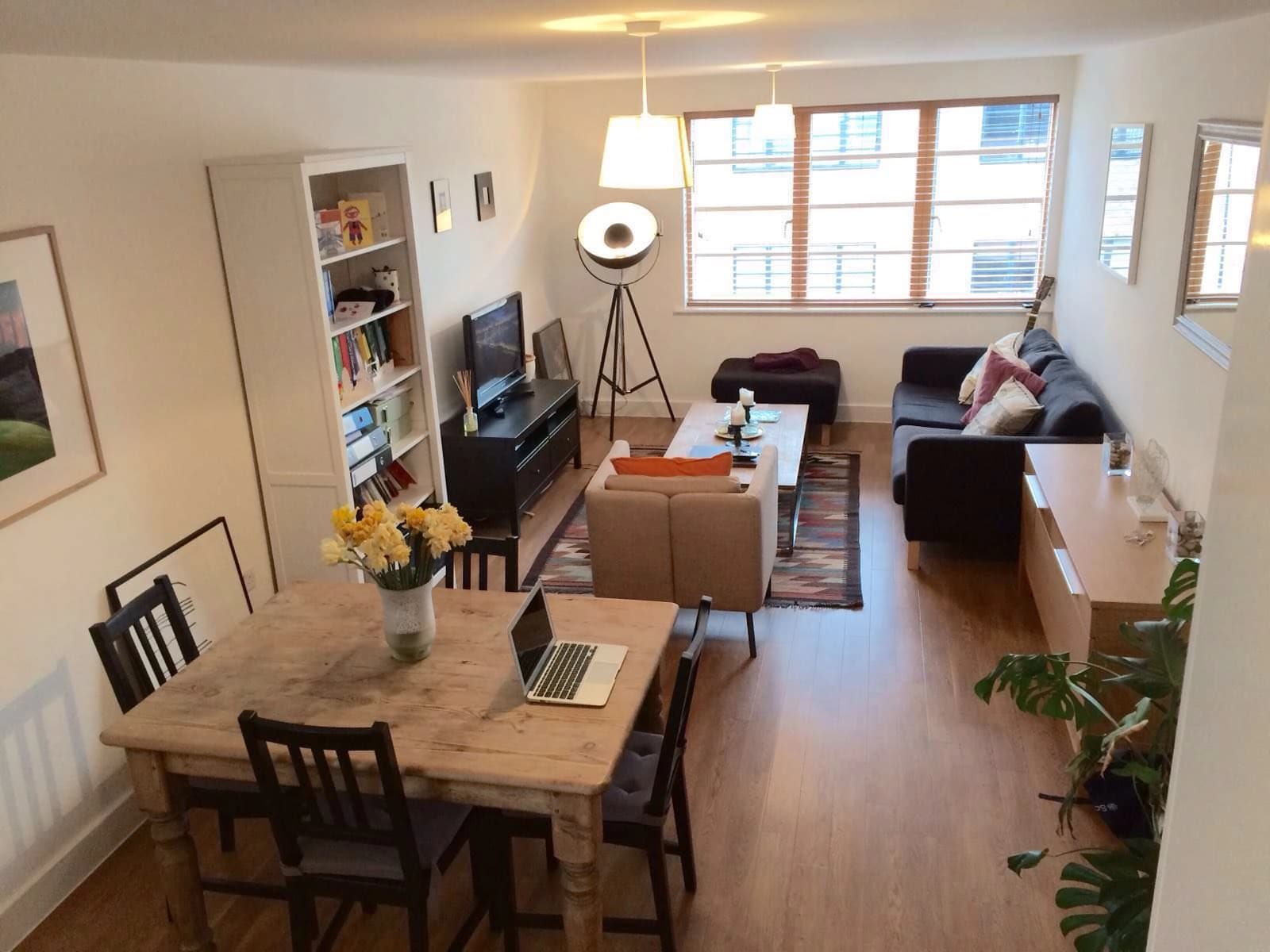 Salon moderne et élégant au coeur de la vie londonienne