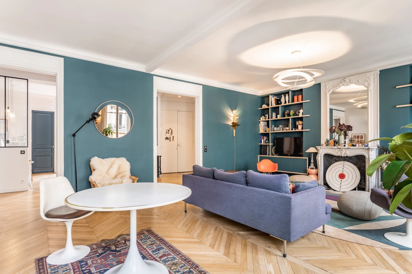 Salon dans Appartement douillet et baigné d'une douce lumière - 1