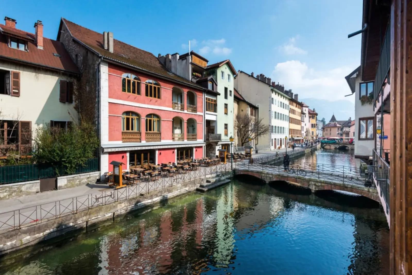 Salle de réunion dans Le Thiou Paradise: un coin de rêve au bord de l'eau à Annecy - 1