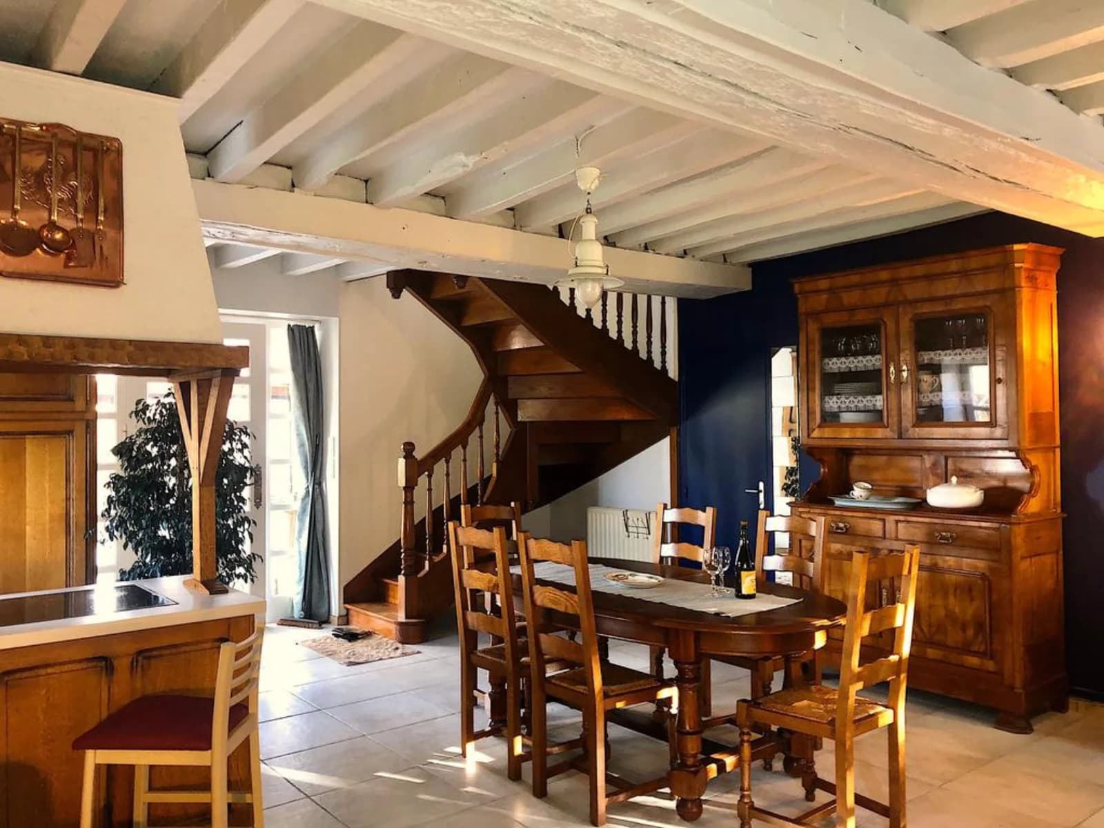 Maison de campagne avec véranda, charme et quiétude