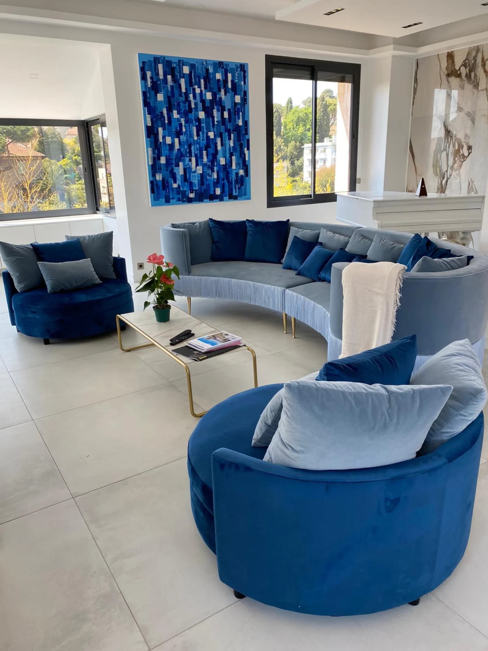 Salon dans Cannes centre: villa de prestige aux prestations luxueuses - 1
