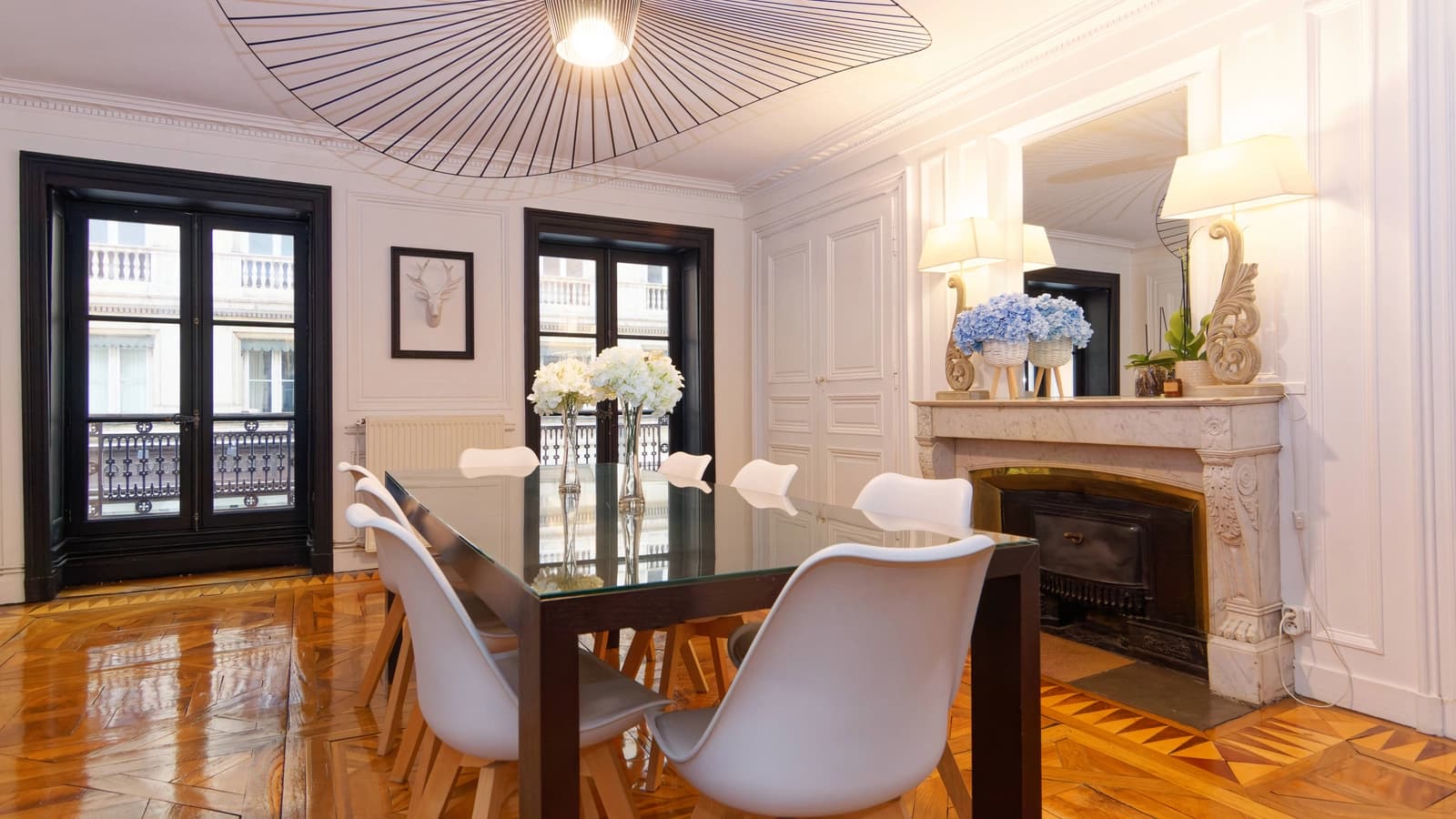 Salle de réunion dans Le charme Haussmannien au coeur de la ville de Lyon - 0