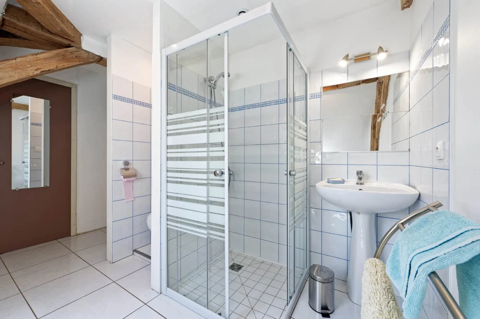 Bathroom in 14th century castle - 1
