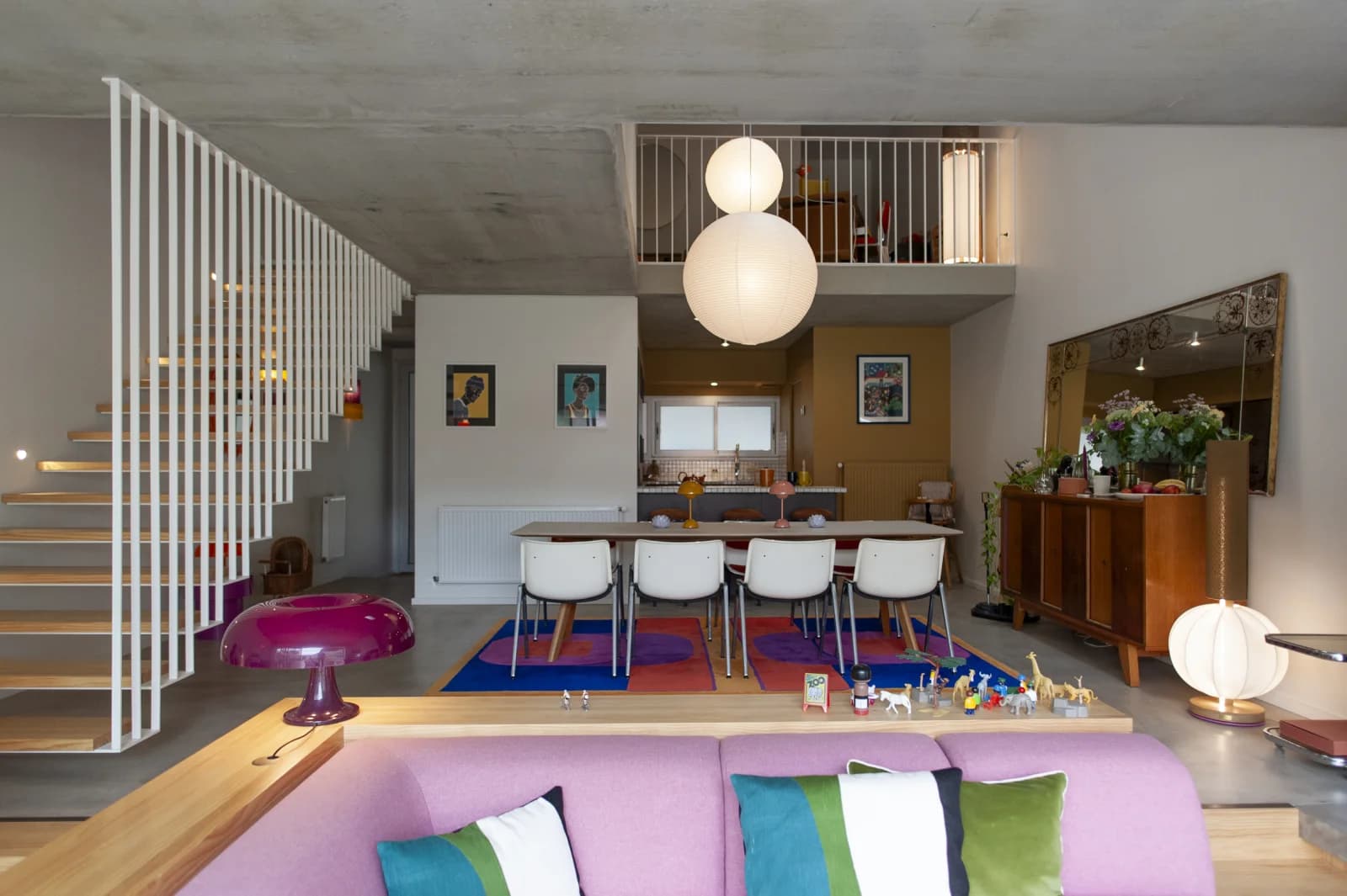 Space Architect-designed house with seventies spirit - 1