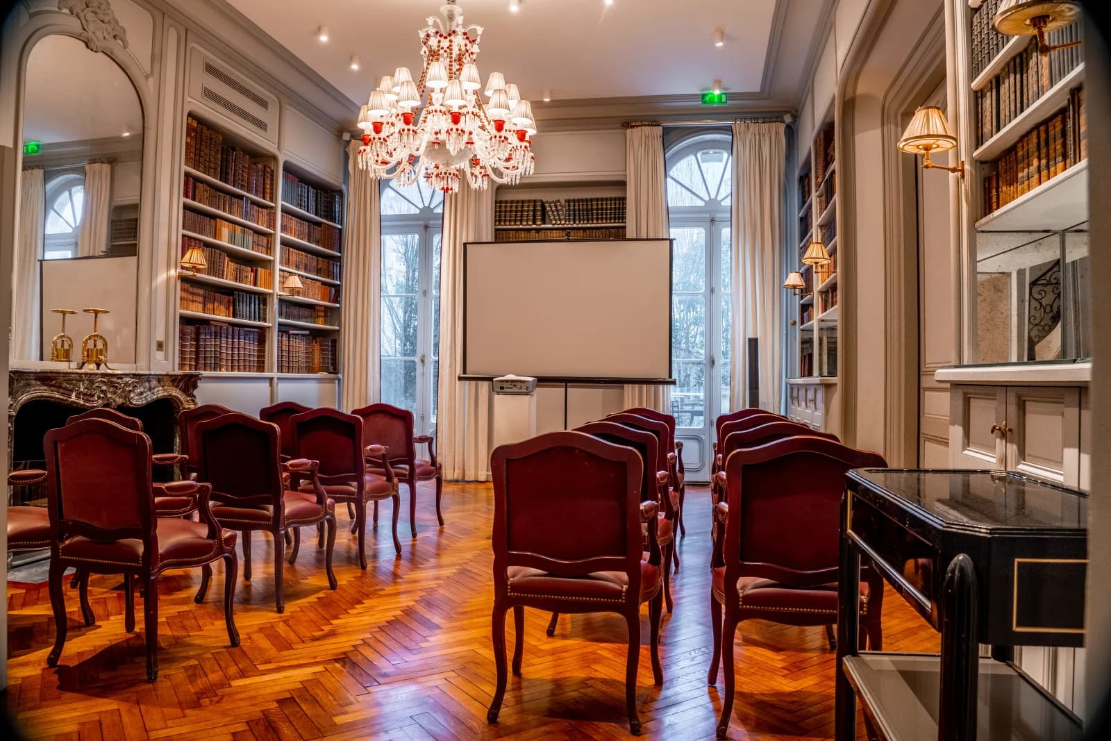 Meeting room in Library Lounge - 1
