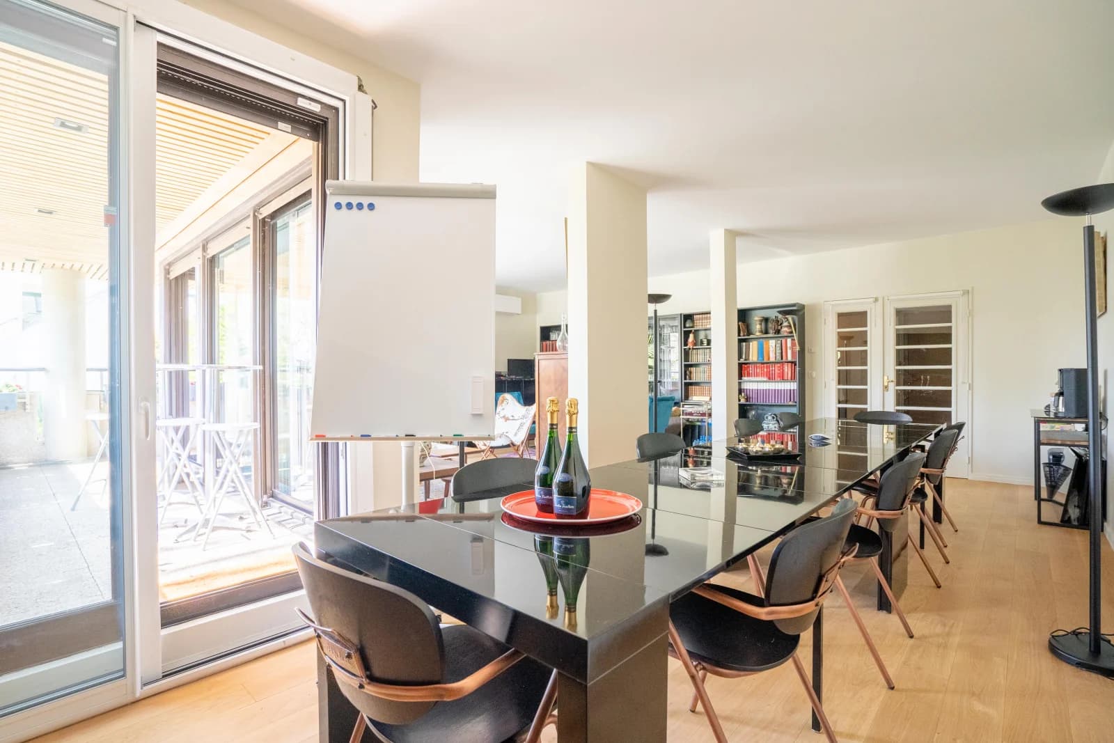 Salle de réunion dans Lieu convivial et lumineux pour stimuler la créativité - 1
