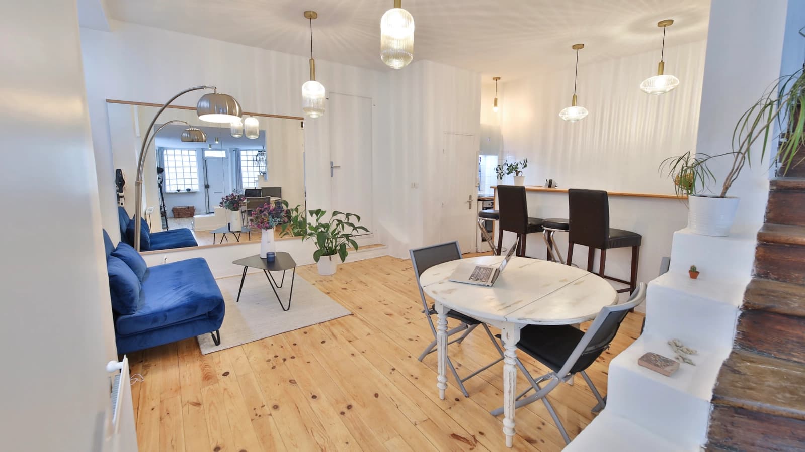 Espace Lieu insolite: bar et studio en souplex de charme - 3