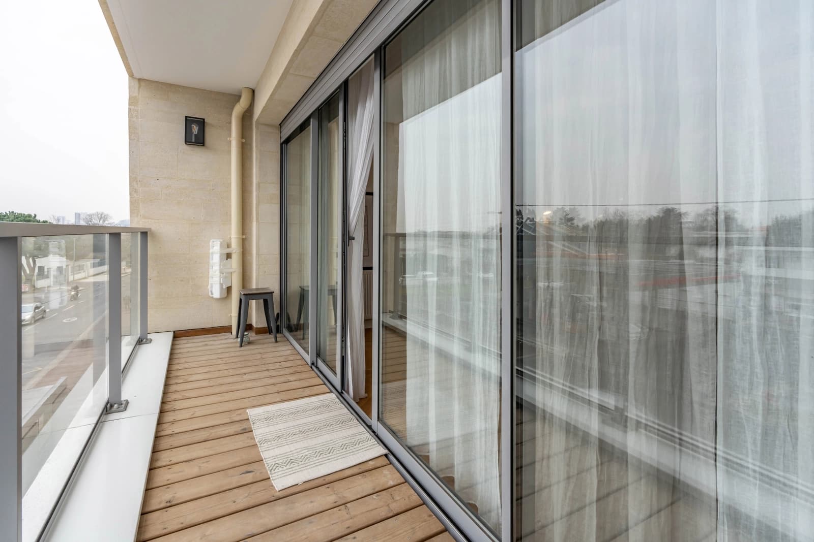 Espace Logement douillet baigné d'une lumière apaisante - 4