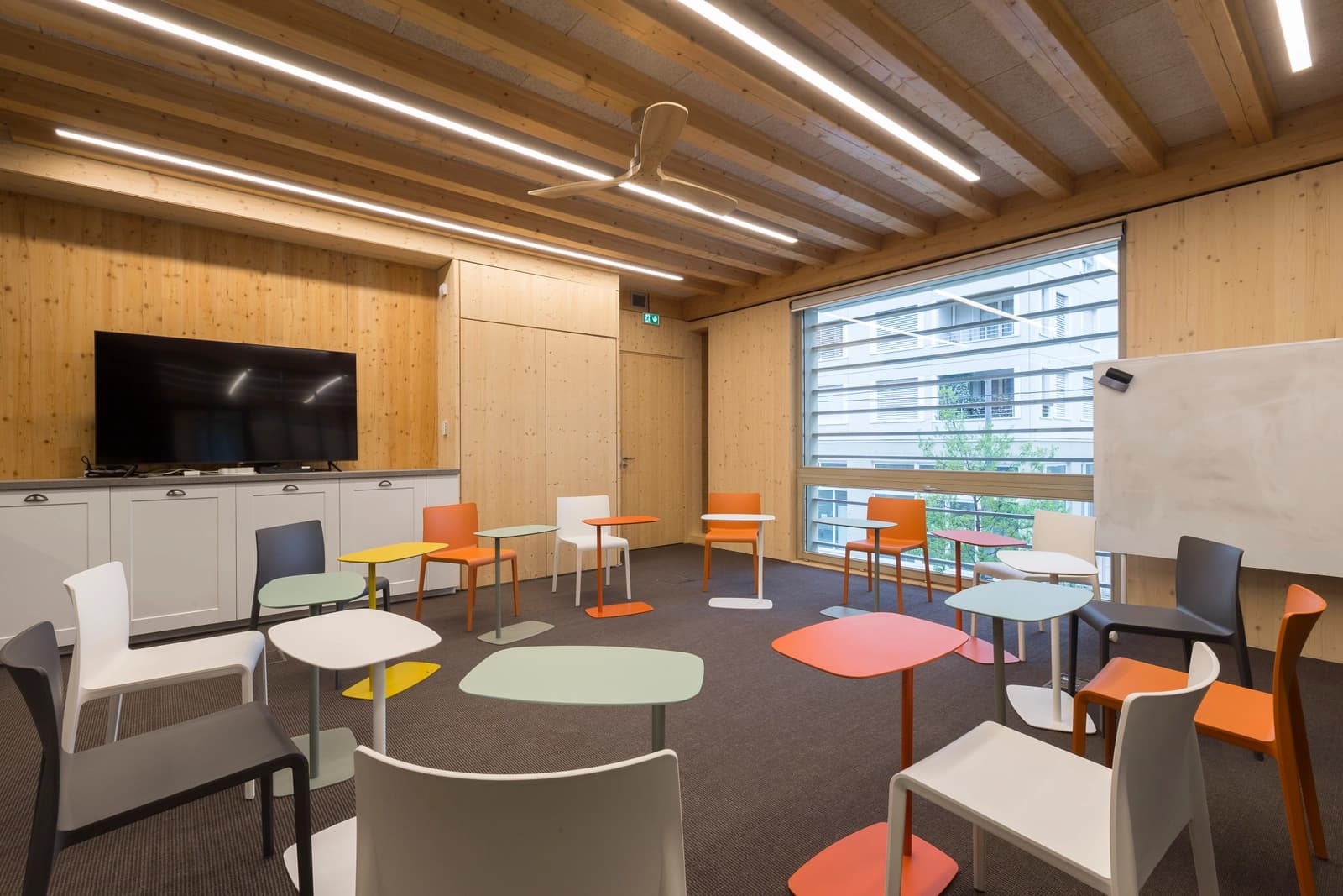 Espace Salle ludique type marelle pour enfants - 0