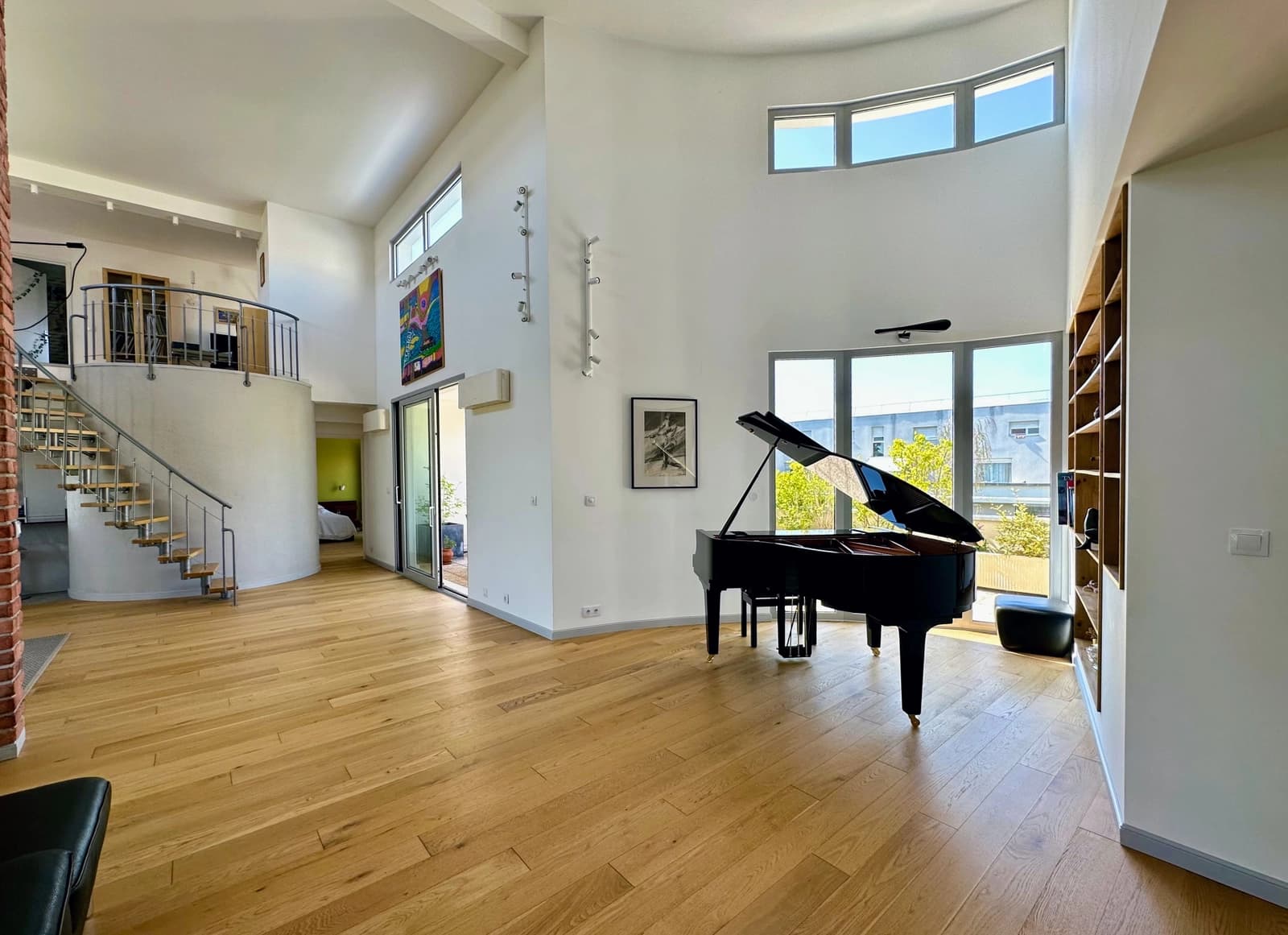 Loft atypique lumineux, 6m HSP, avec belle terrasse
