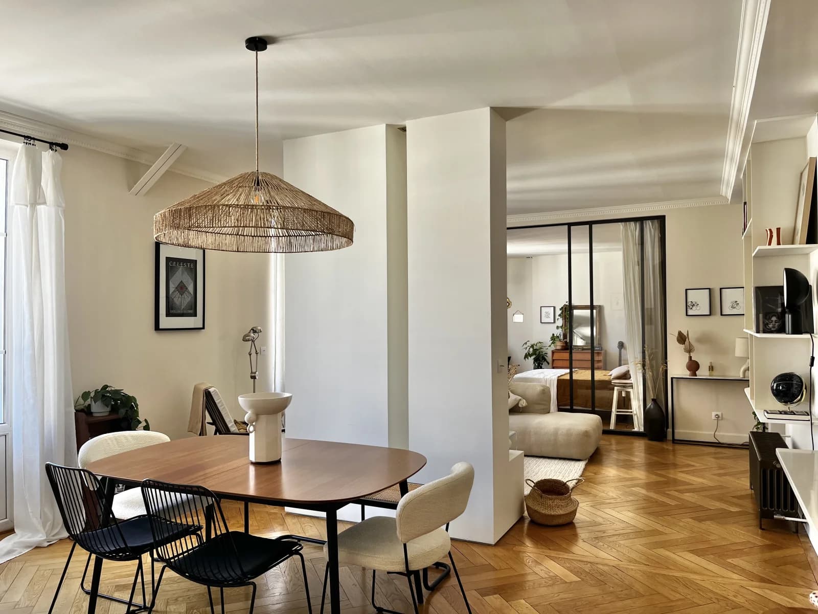 Space Beautiful, bright and spacious apartment. - 1
