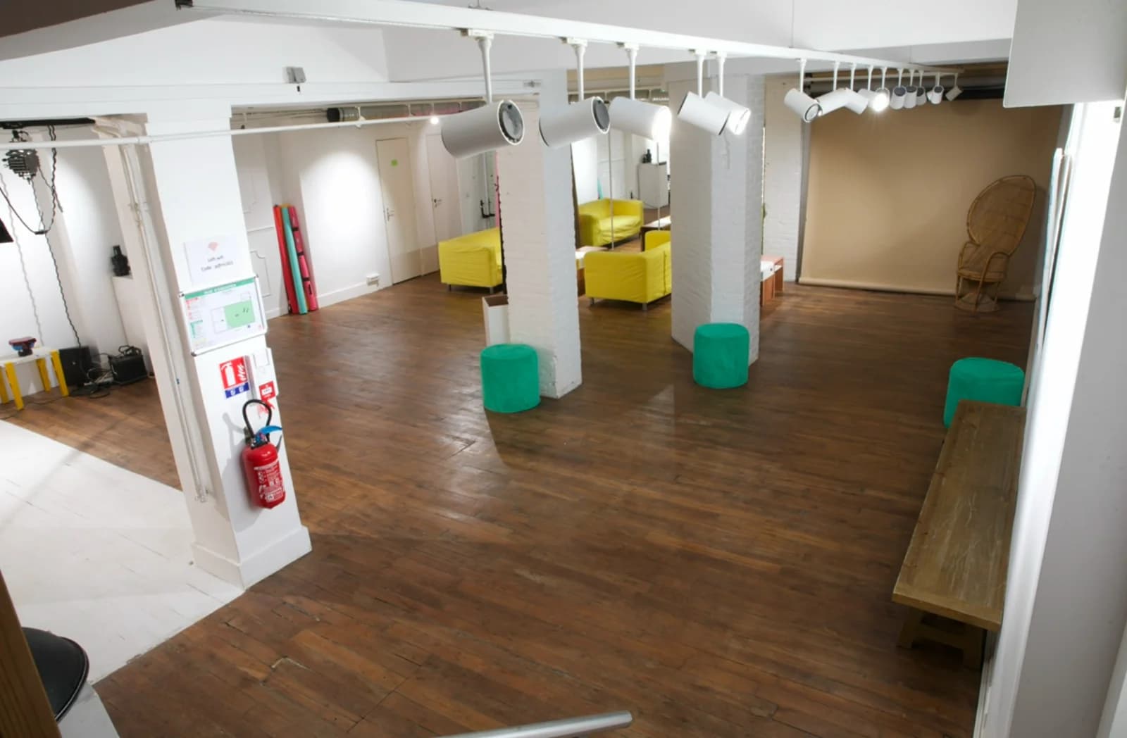 Space Rental Photo Studio Paris center, equipped with Profoto - 4