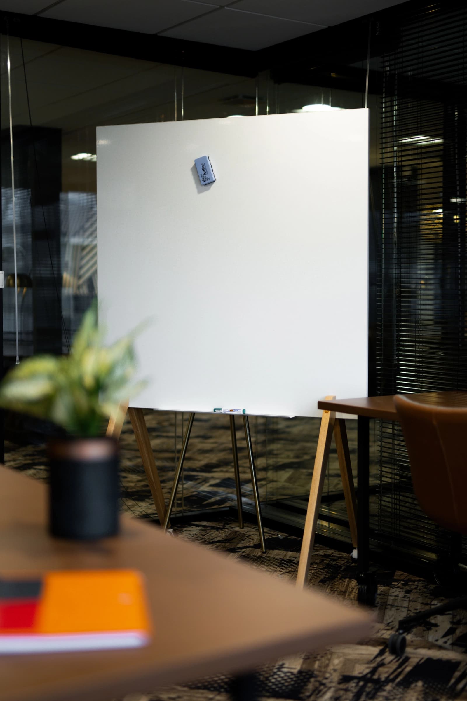 Space Spacious, bright meeting room - 4