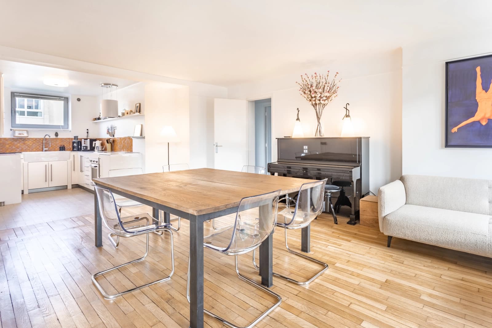 Meeting room in Scandinavian design light apartment Noisy Le Sec - 1