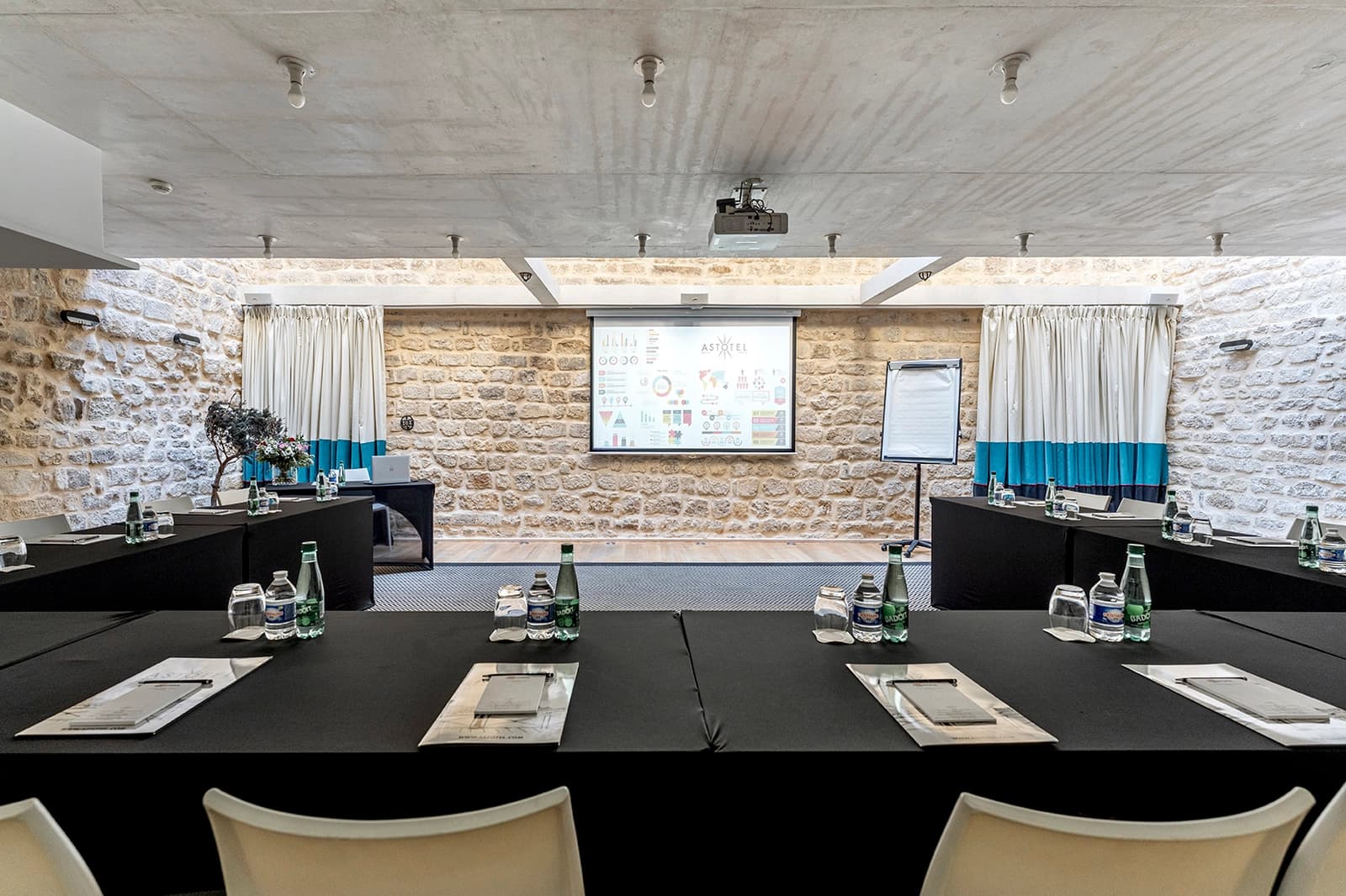 Paris 2e: salle sous verrière pour vos événements