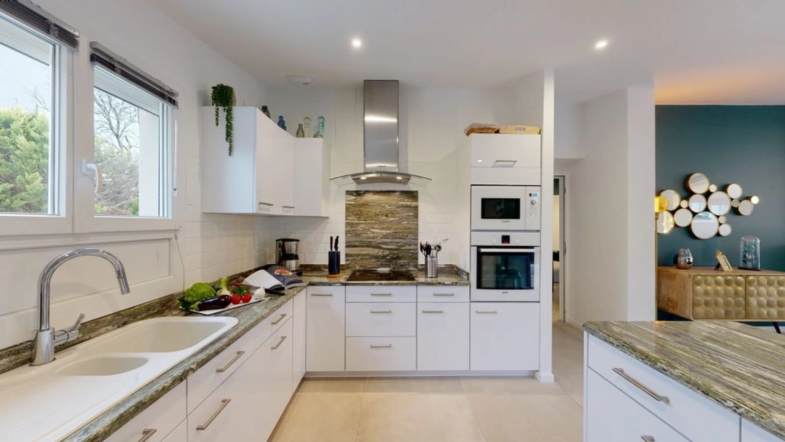 Cuisine dans Superbe villa avec son espace SPA relaxant - 1