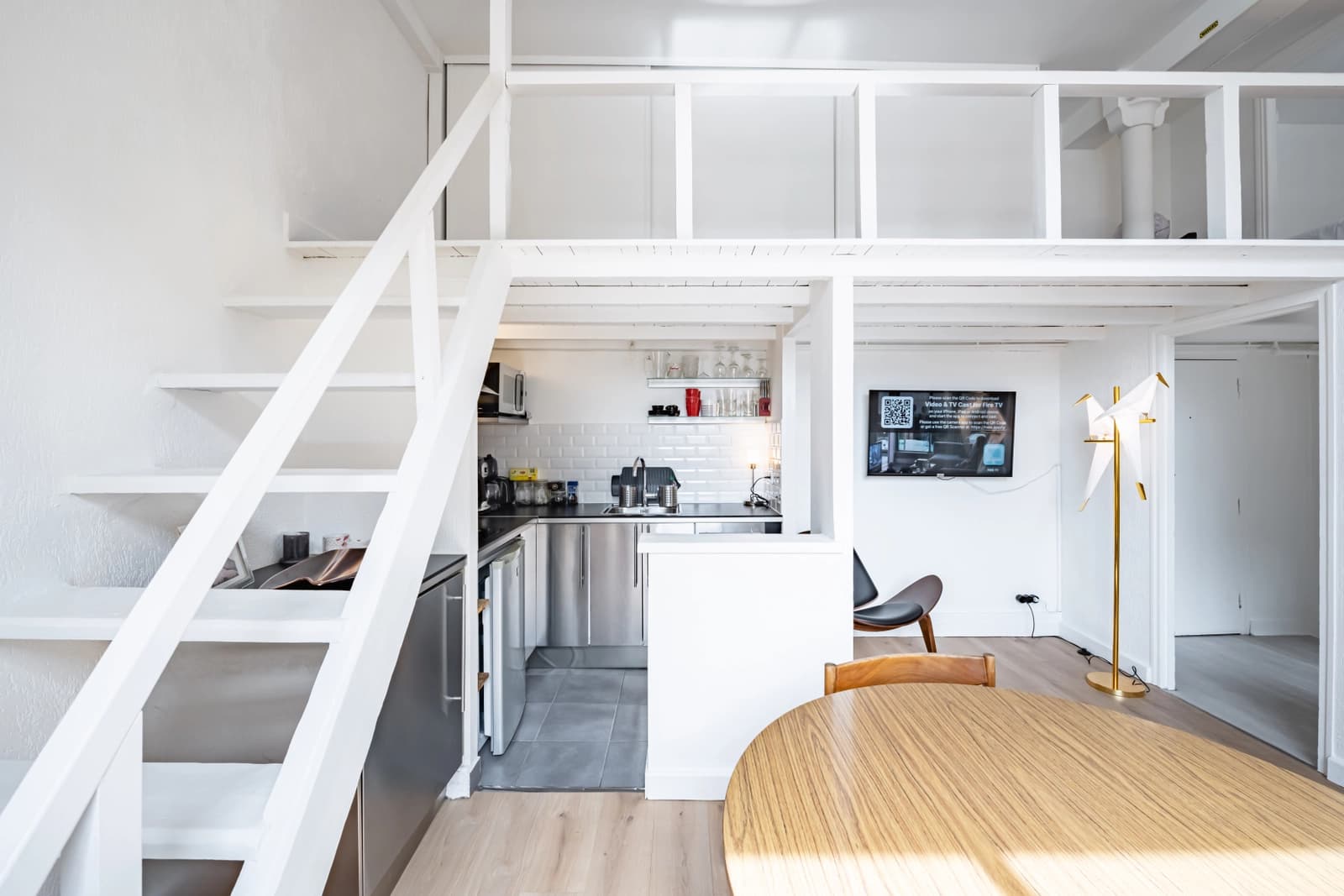 Space Loft lumineux à l'atmosphère chaleureuse et cosy - 4