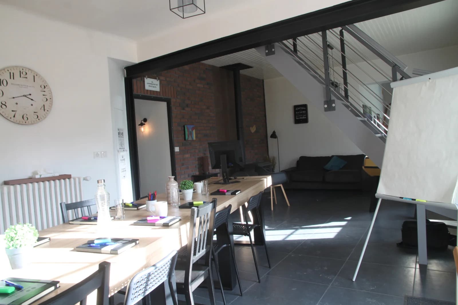 Salle de réunion dans Évasion et détente: Piscine, Spa et Sauna à disposition - 1