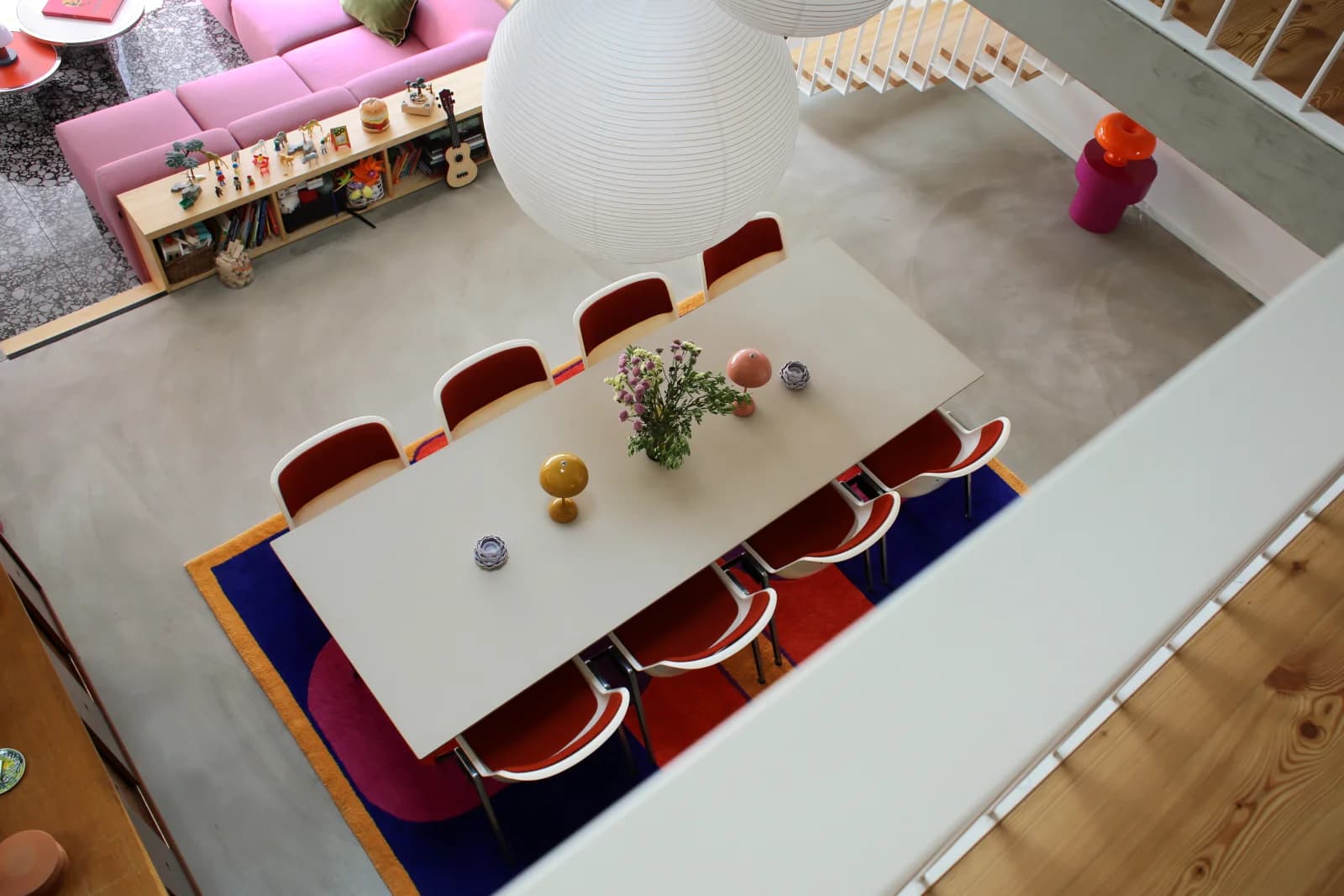 Space Architect-designed house with seventies spirit - 2