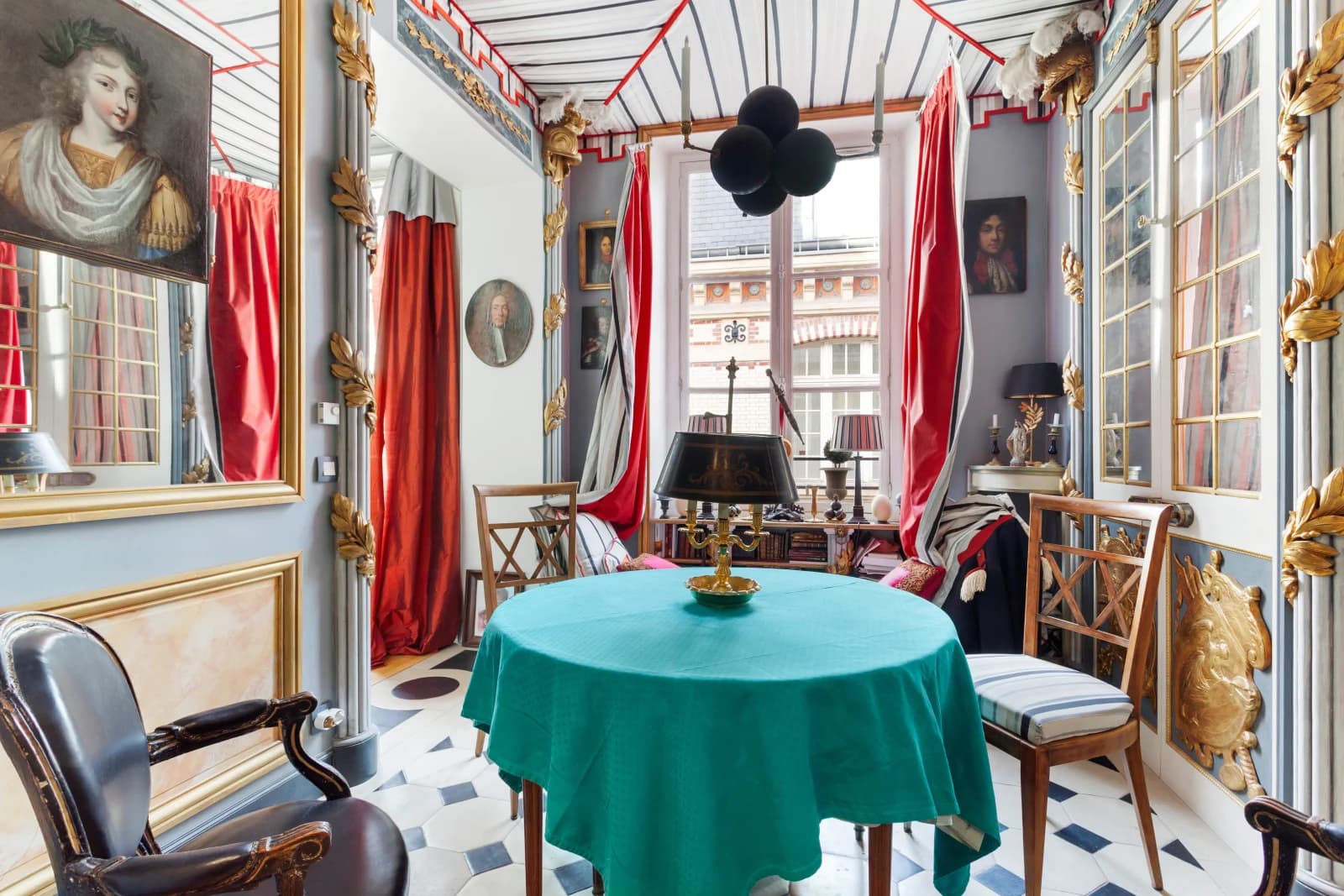 Salle de réunion dans Appartement historique tout près du Louvre et Les Halles - 0