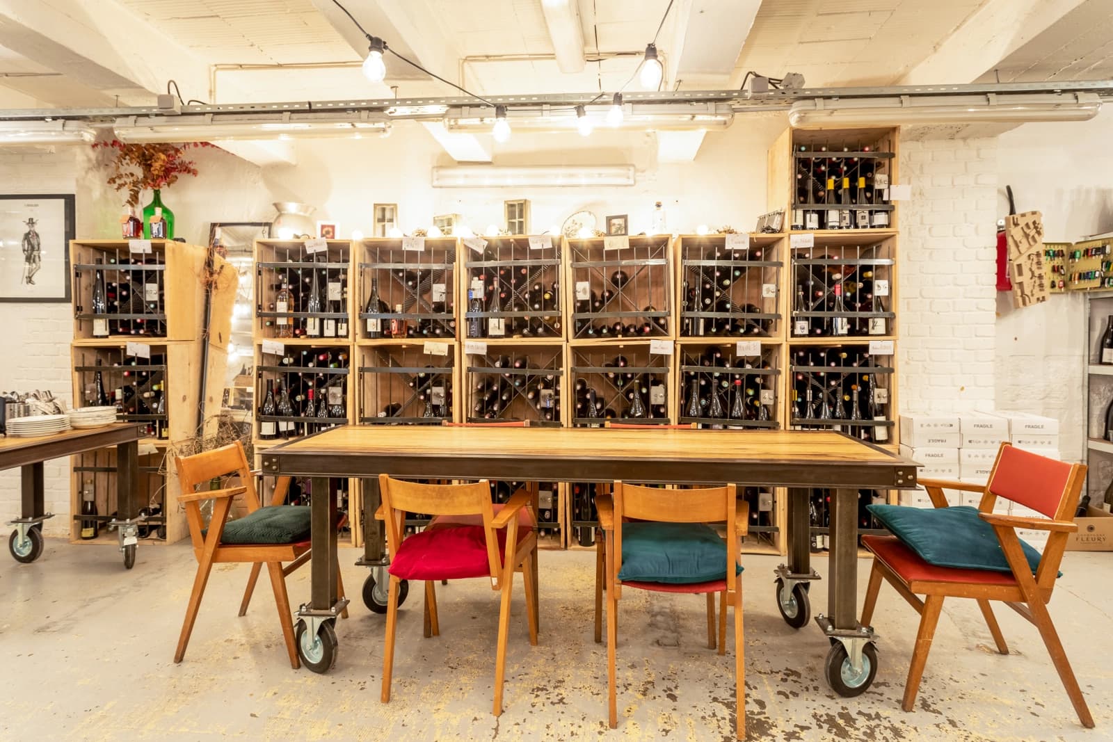 Meeting room in Speakeasy wine cellar - 1