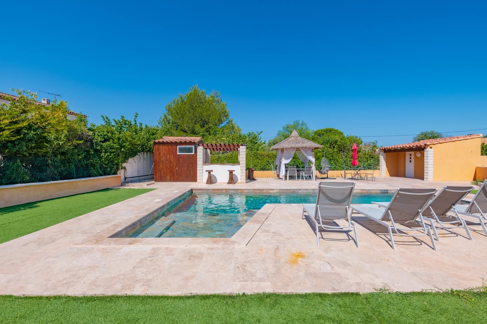 Salle de réunion dans Villa de charme avec sa piscine privée et ensoleillée - 0