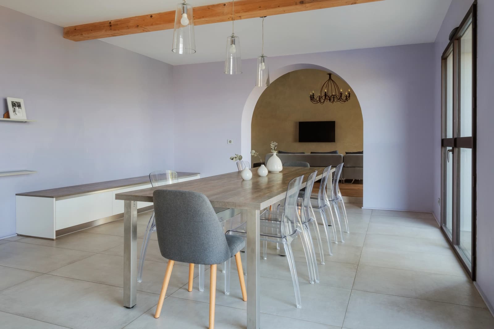 Salle de réunion dans Maison au calme avec vue et vaste terrain de 5000m² - 1