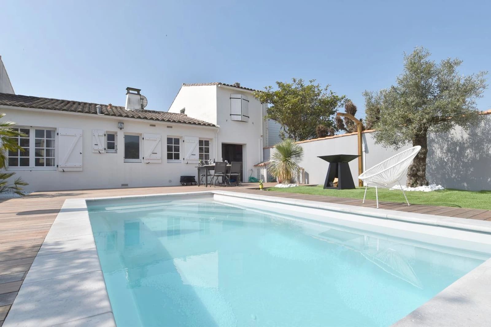 Salle de réunion dans Superbe villa moderne les pieds dans l'eau, vue mer - 0