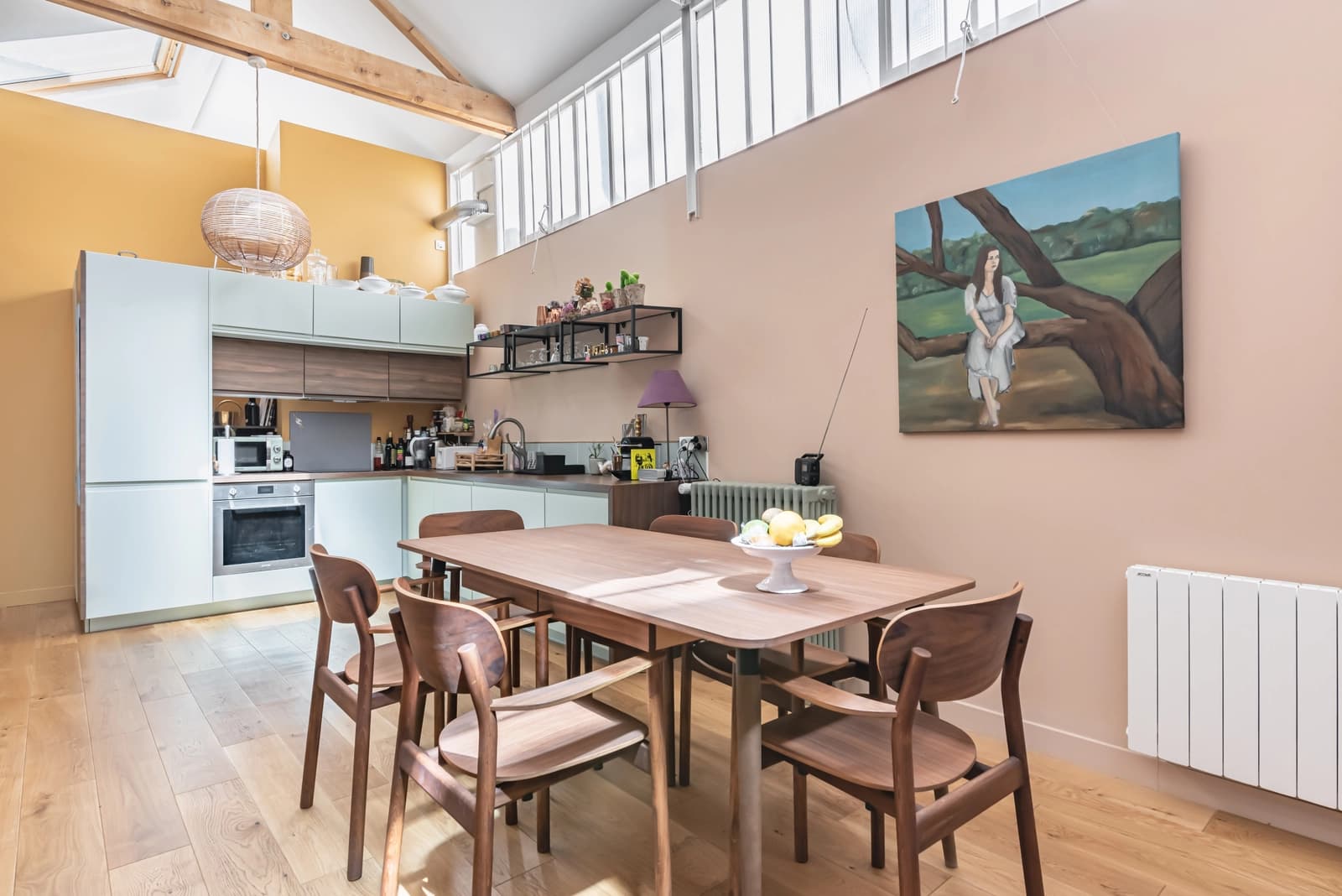 Salle de réunion dans Appartement loft spacieux aux couleurs vibrantes - 1