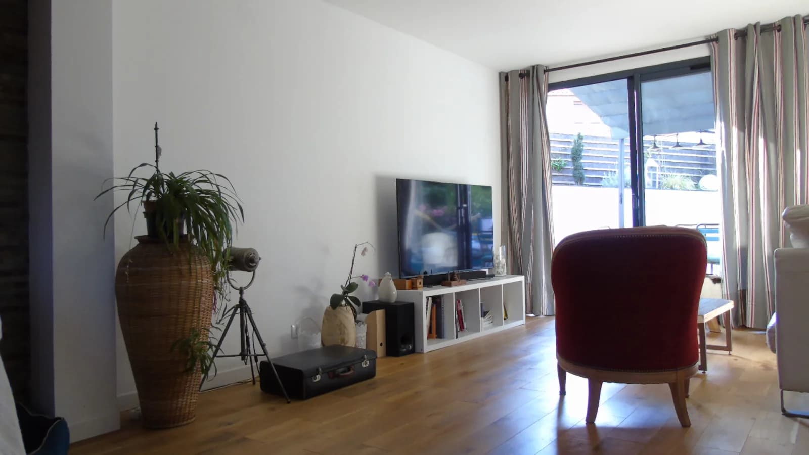 Salon dans La petite maison de quartier, un cocon de tranquillité - 1