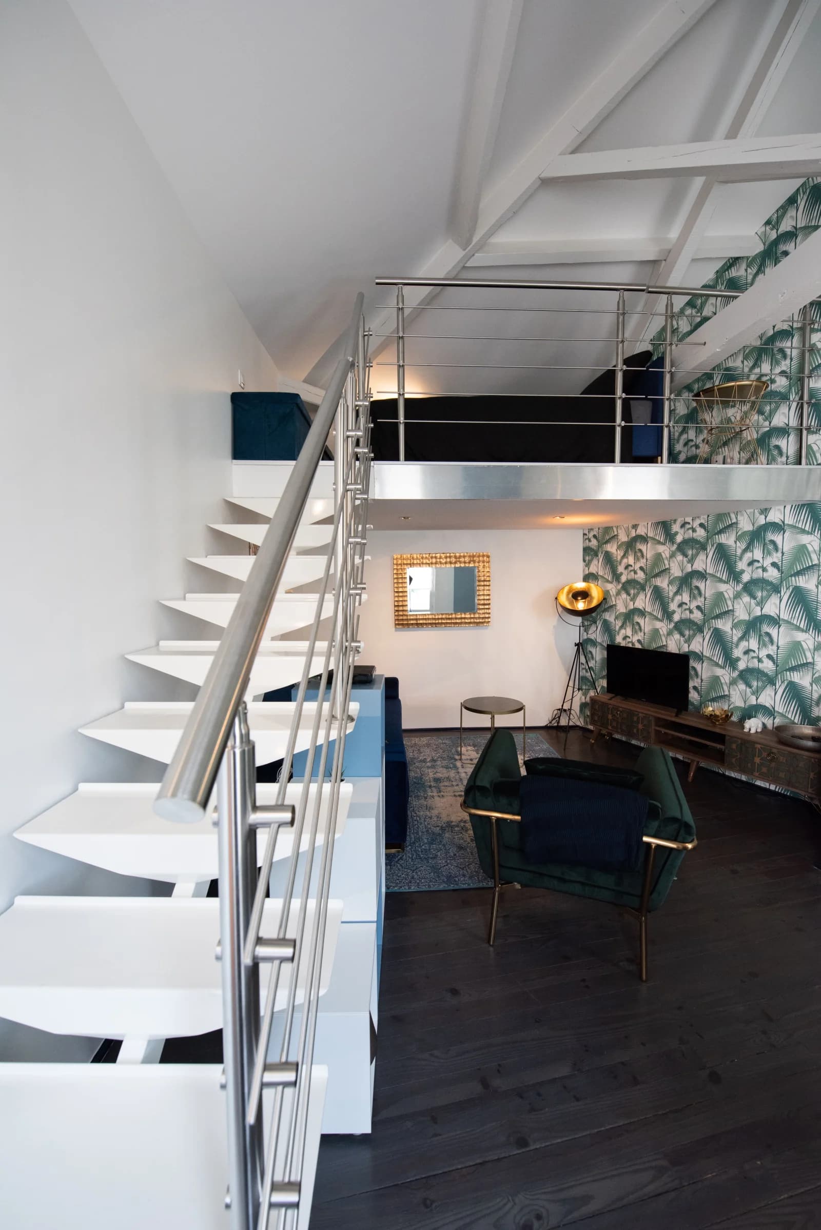 Space Triplex house near downtown - 4