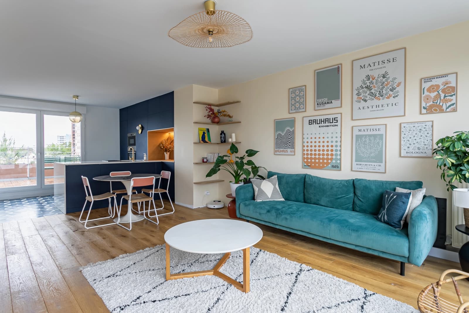 Living room in Sublime, bright and colorful apartment - 0