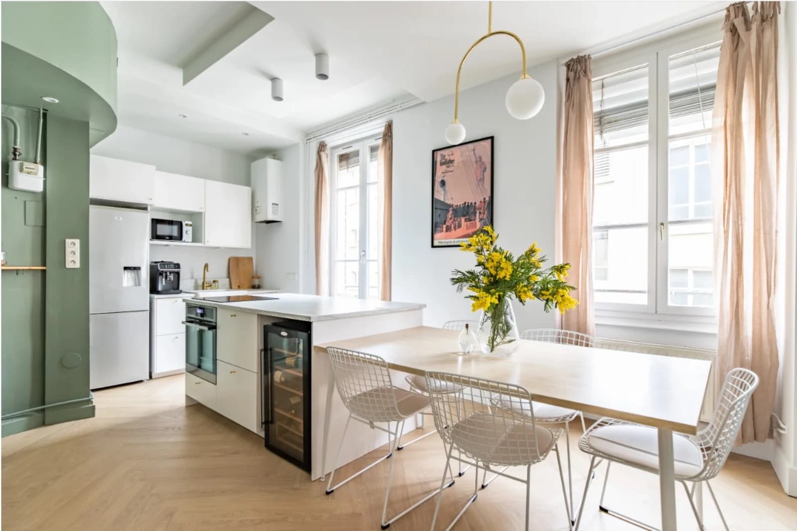 Space Charming apartment in the heart of Lyon 7th district - 0