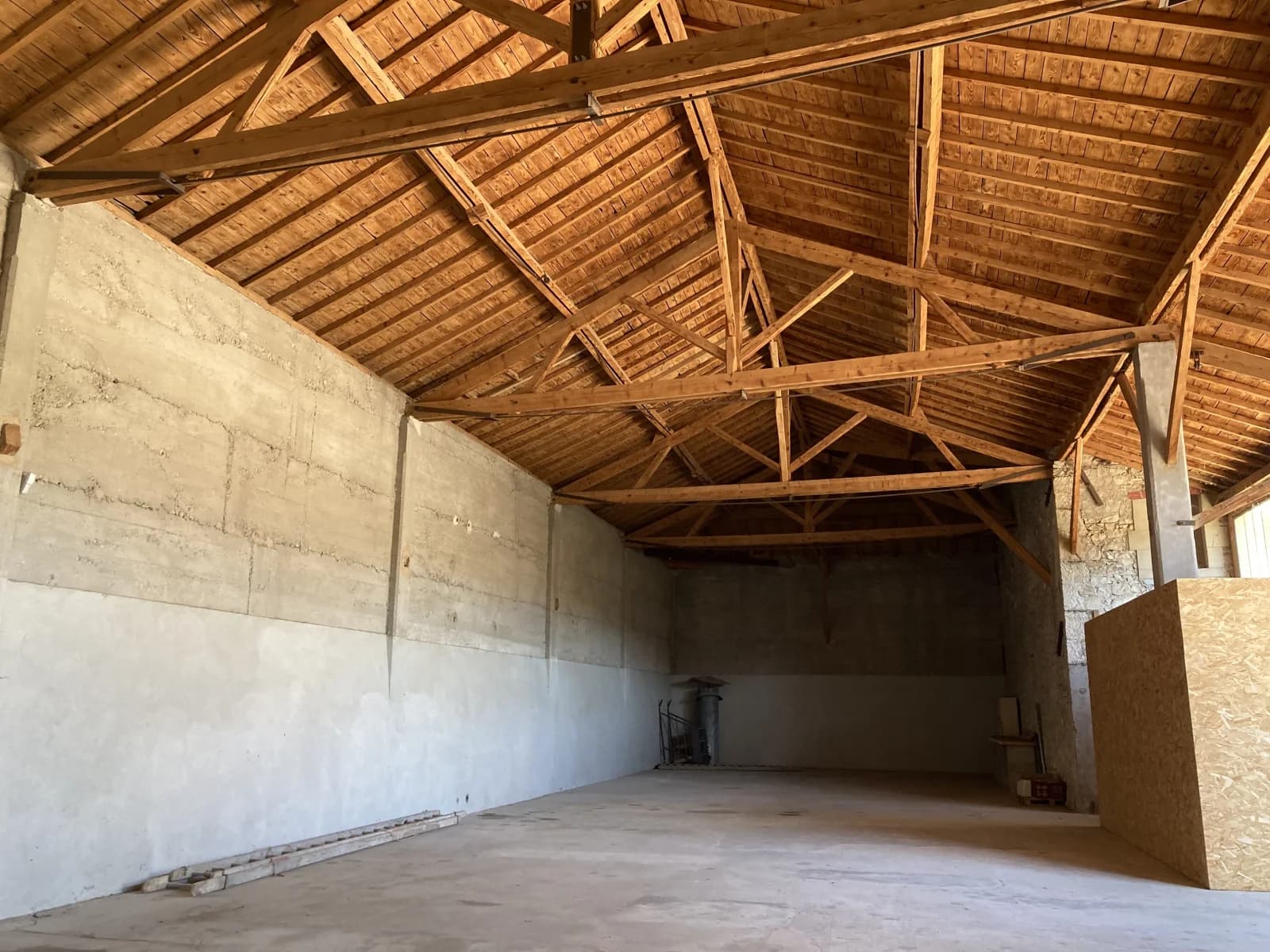 Meeting room in Barn 300m² old wooden framework - 0