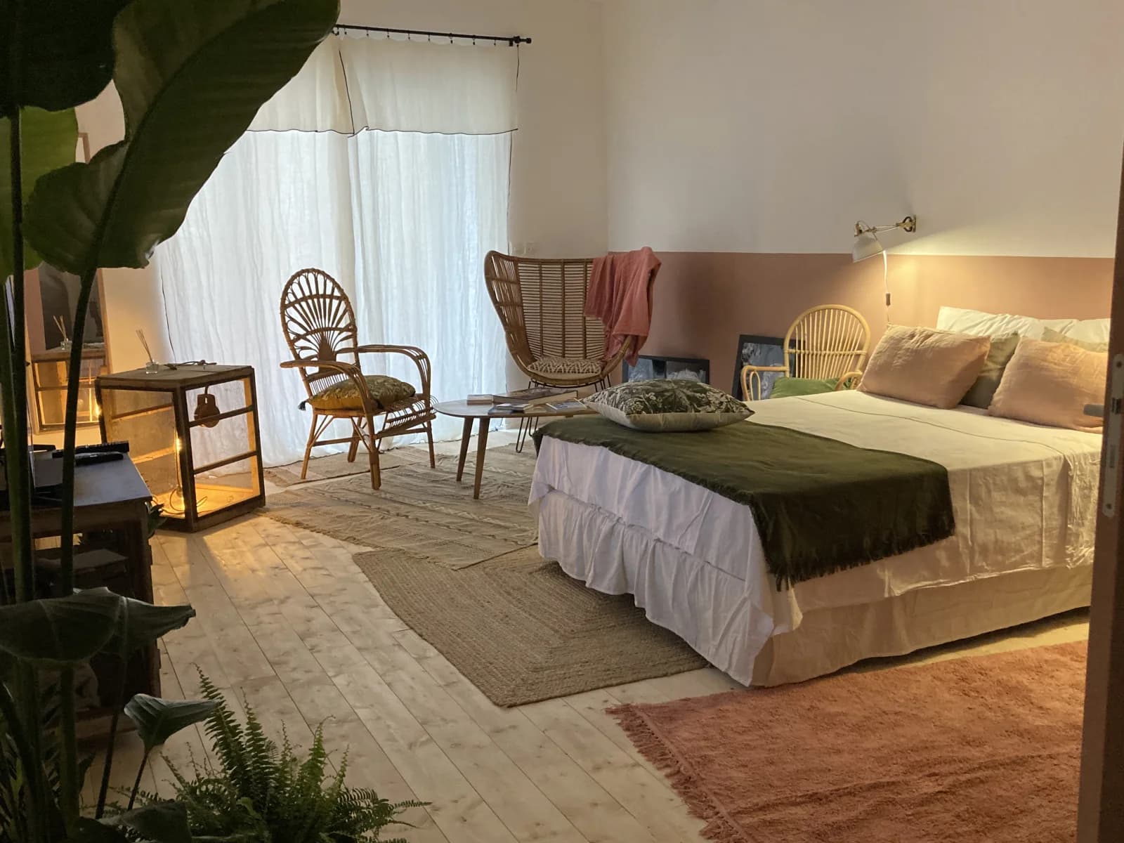 Bedroom in The heart of the historic Panier district - 1