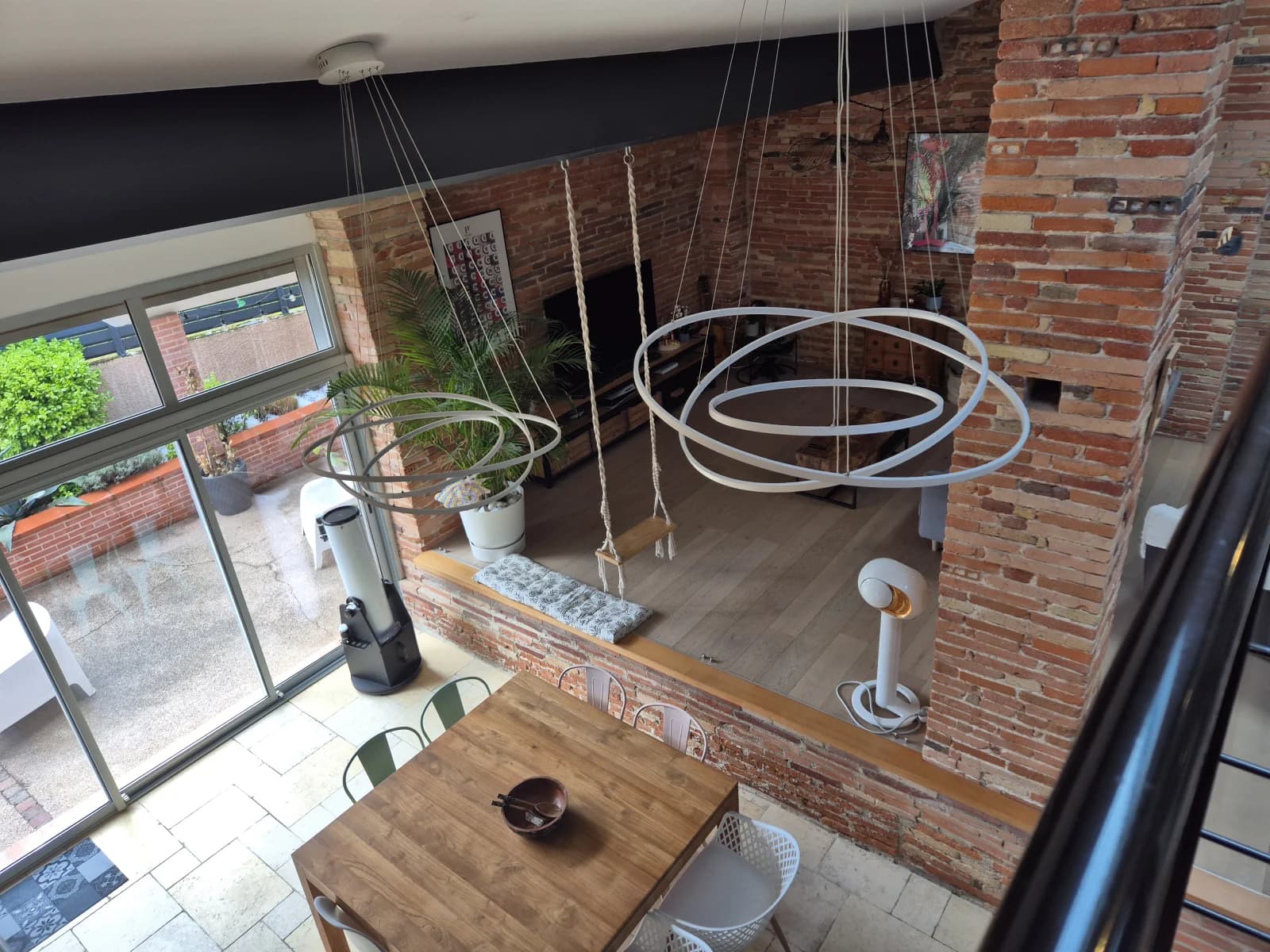 Space house with great room - 2