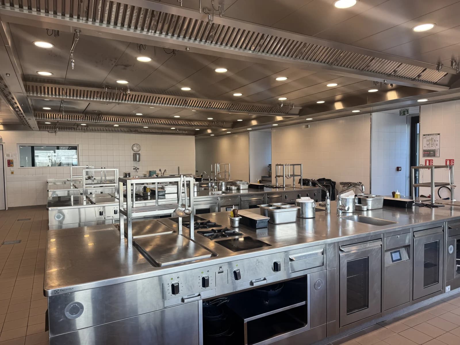 Space Professional kitchens - 4